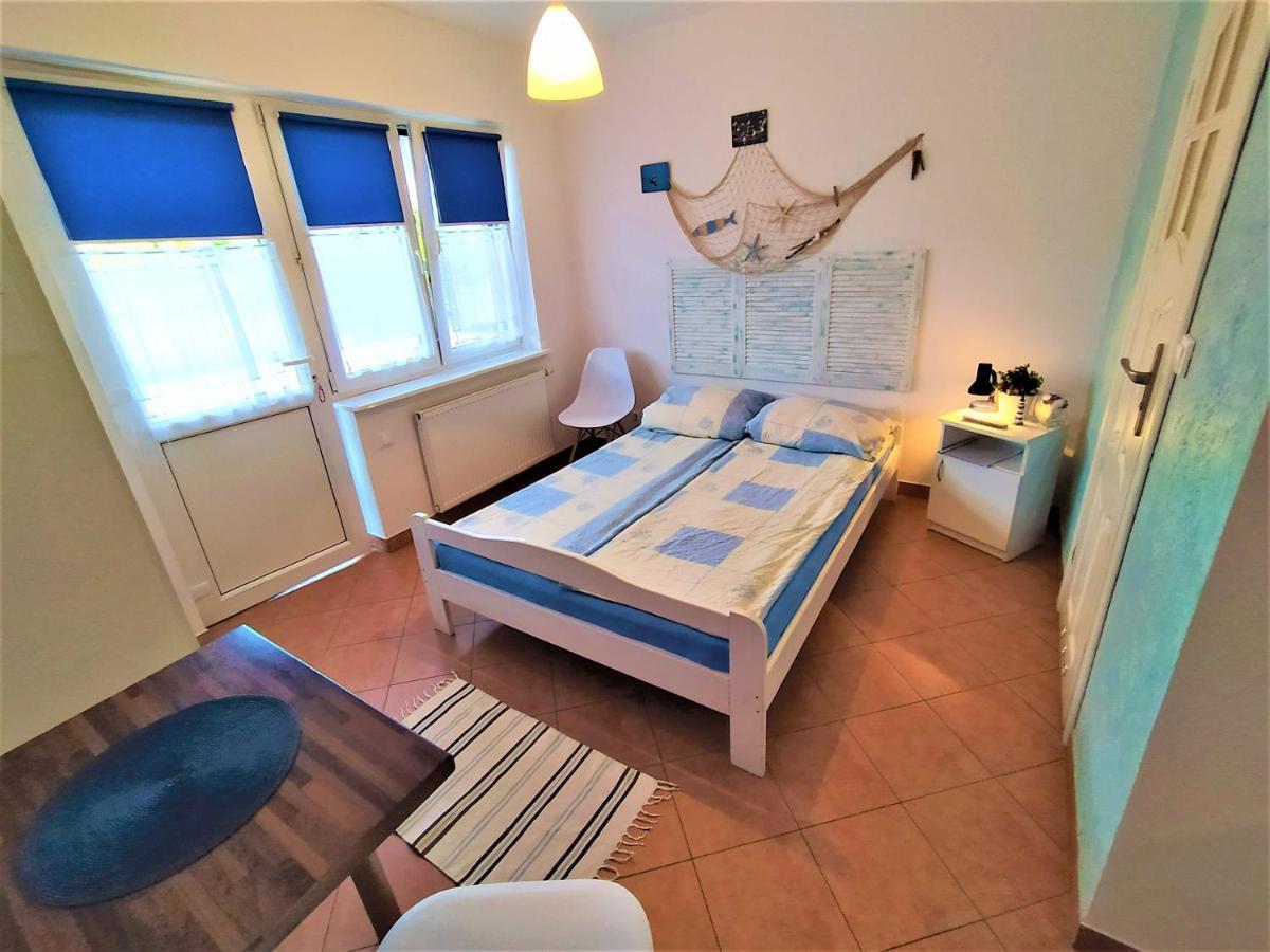 Madzia Wladyslawowo Z Aneksami Kuchennymi Apartment Luaran gambar